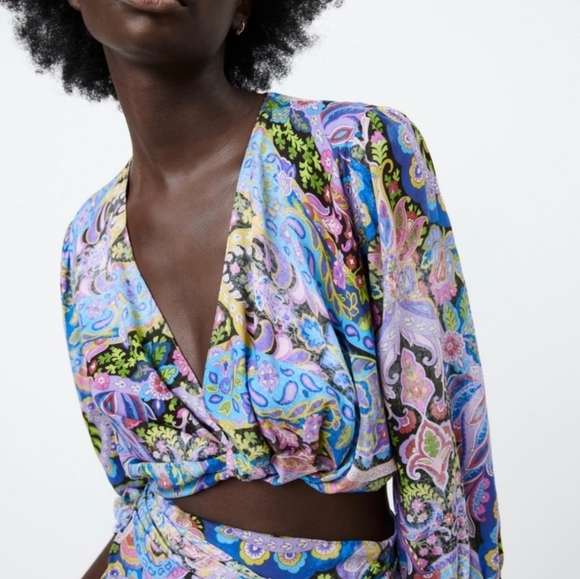 Zara Printed Cropped Blouse NEW - Picture 1 of 4